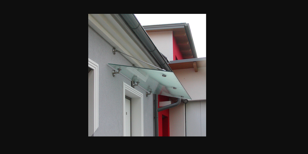 How to Best Choose a Door Canopy