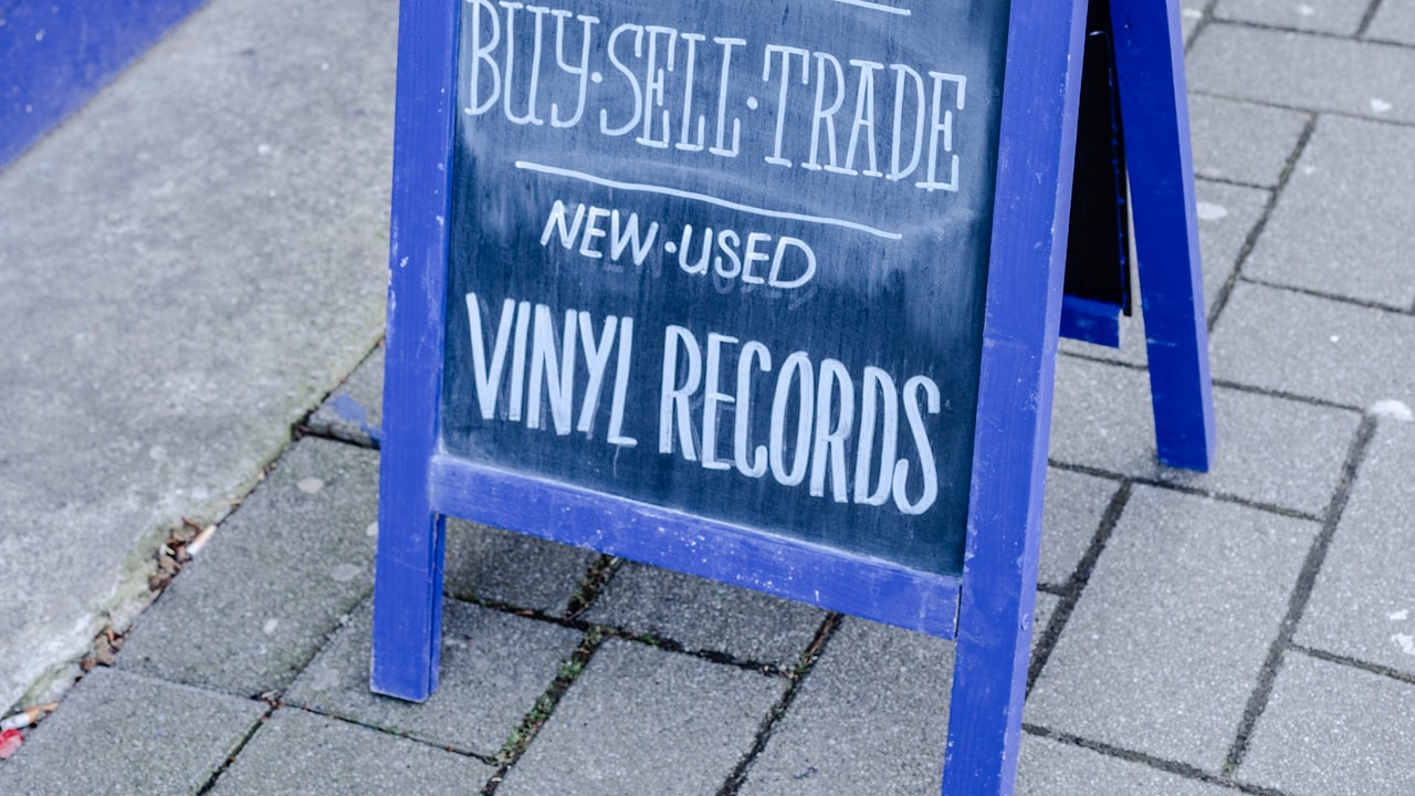 How Could You Elaborate About Digital Signage Players and Their Significant Kinds?